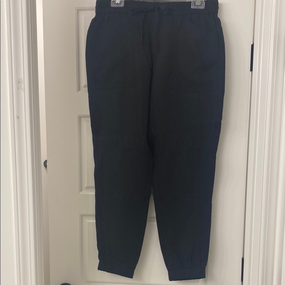 Women’s Black Jogger Pants